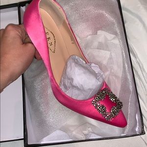 EKS Hot Pink Pump